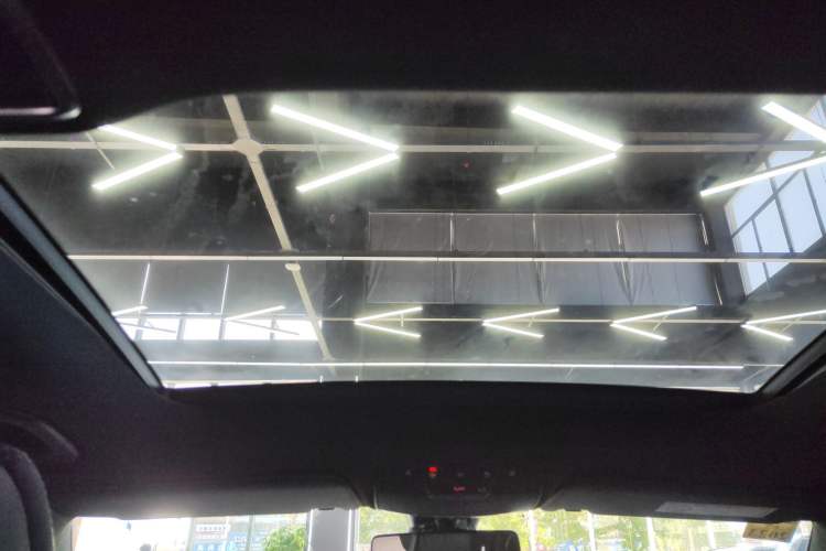 Used Mercedes-Benz GLC 2021 GLC 260 L 4MATIC Luxury Model
