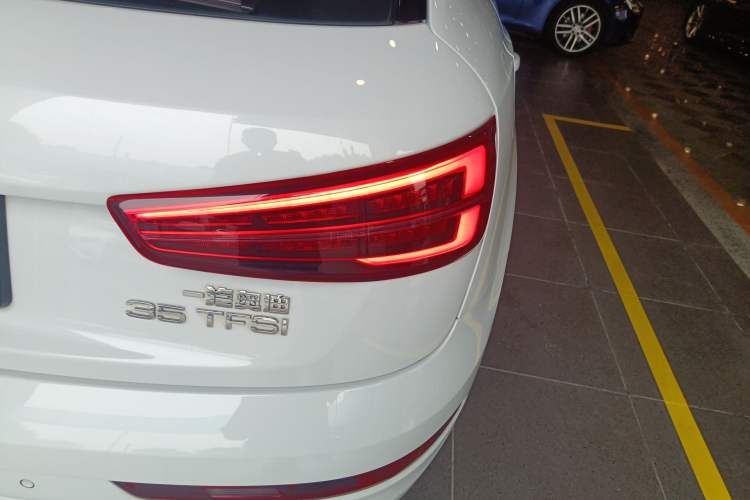 Used Audi Q3 2017 35 TFSI Fashion Model