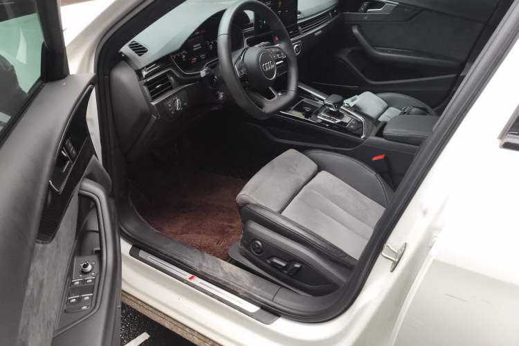 Used Audi A4L 2022 45 TFSI quattro Prestige Dynamic Edition Driver Seat