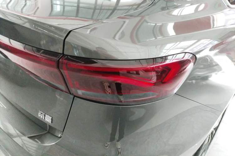 Used Geely Auto Emgrand 2025 4th Generation 1.5L CVT Luxury Version
