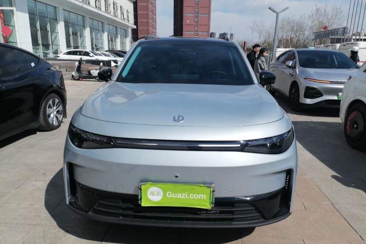 Used Leapmotor C16 2024 Range-Extended 200 Luxury Edition
