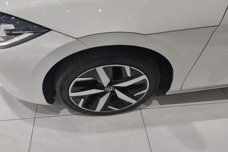 Used Volkswagen Lamando 2024 Lavida L 280TSI DSG Cool & Spicy Edition