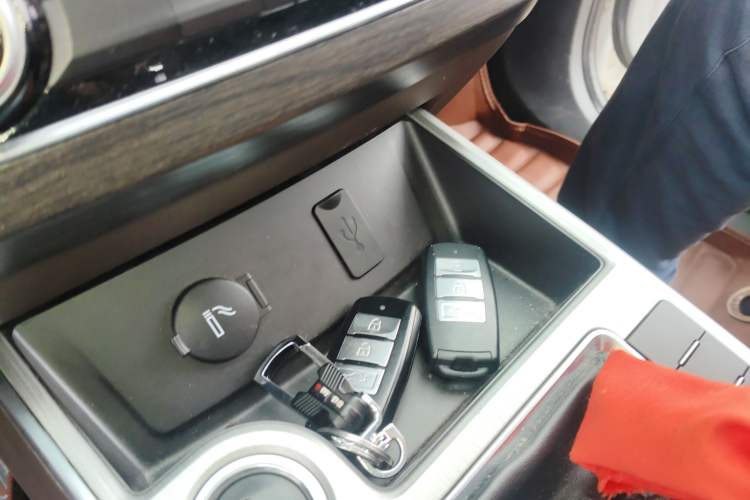 Used FORTHING Joyear X5 2017 Jingxiang Series 1.5T Manual Luxury Model Vehicle Key