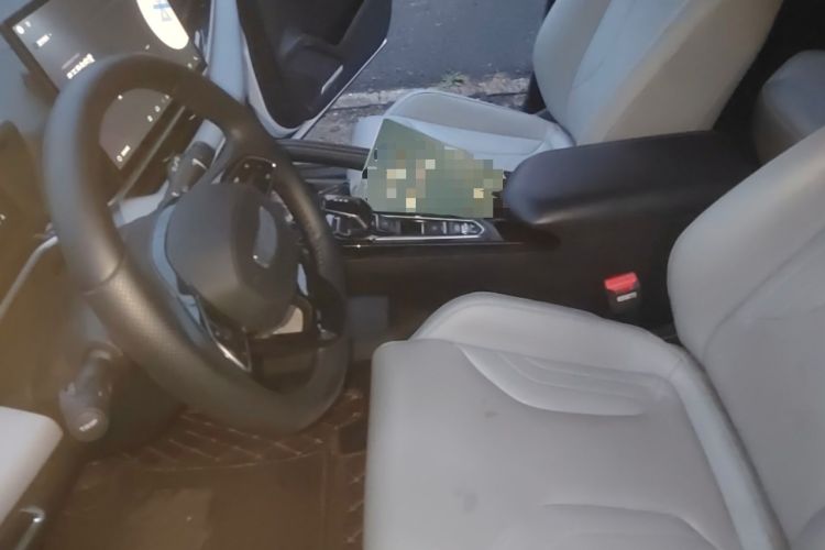 Used Geely Auto Coolray 2025 Bin Yue L 1.5TD DCT Star Diamond Left Front Seat