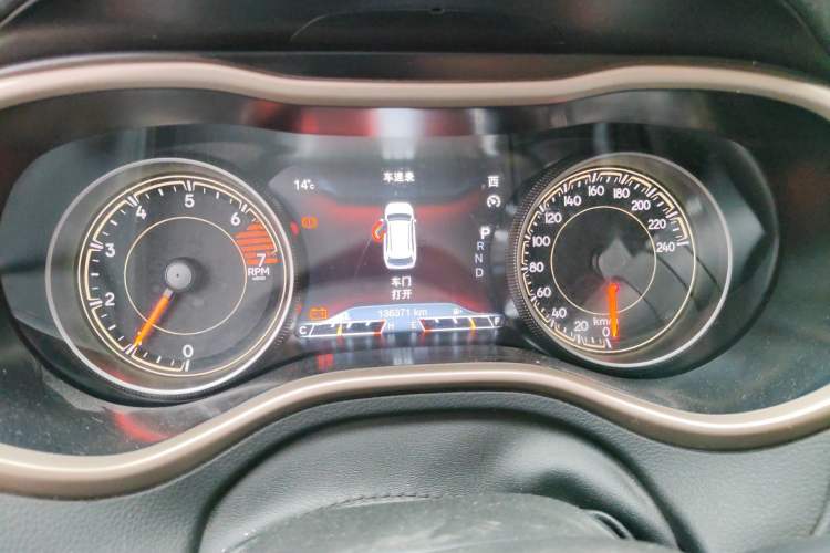 Used Jeep Cherokee 2016 2.0L Leading Edition Instrument Cluster