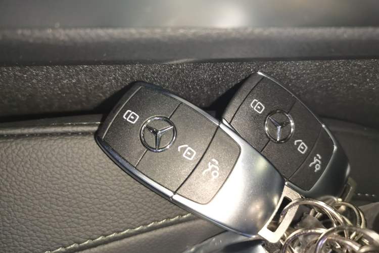 Used Mercedes-Benz GLE Coupe 2024 GLE 350 4MATIC Coupe SUV Fashion Model
