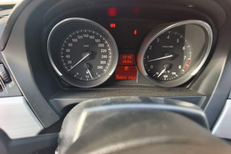 Used BMW Z4 2013 sDrive20i Leading Model
