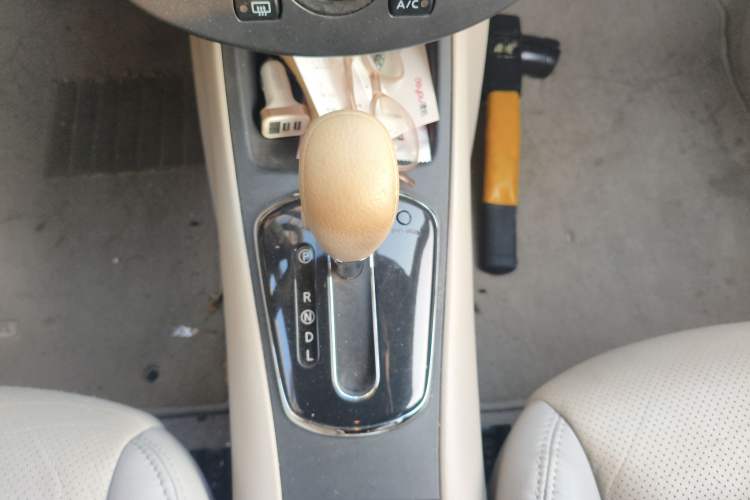 Used Nissan Tiida 2014 1.6L CVT Comfort Model