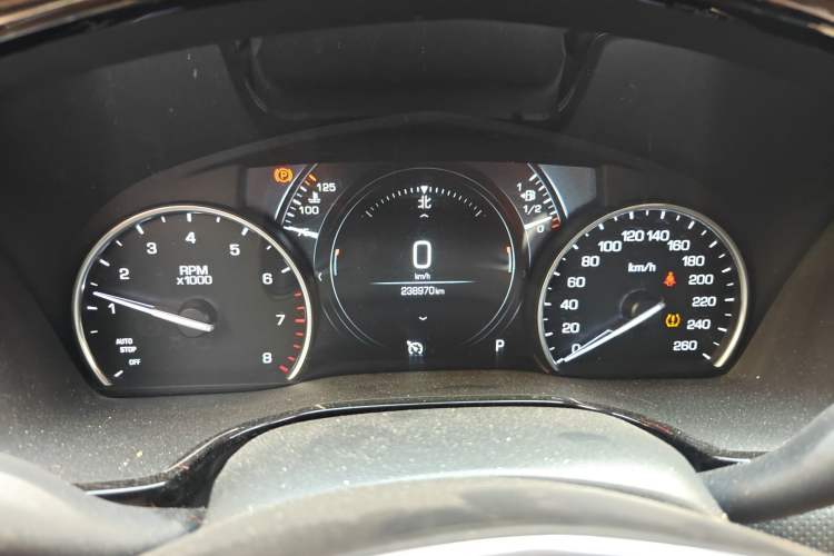 Used Cadillac XT5 2018 25T Luxury Model
