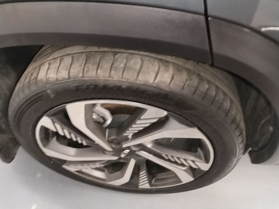 Geely Auto Monjaro L 2021 2.0TD DCT EVO Two-Wheel Drive Smart Luxury Version — снимка 11