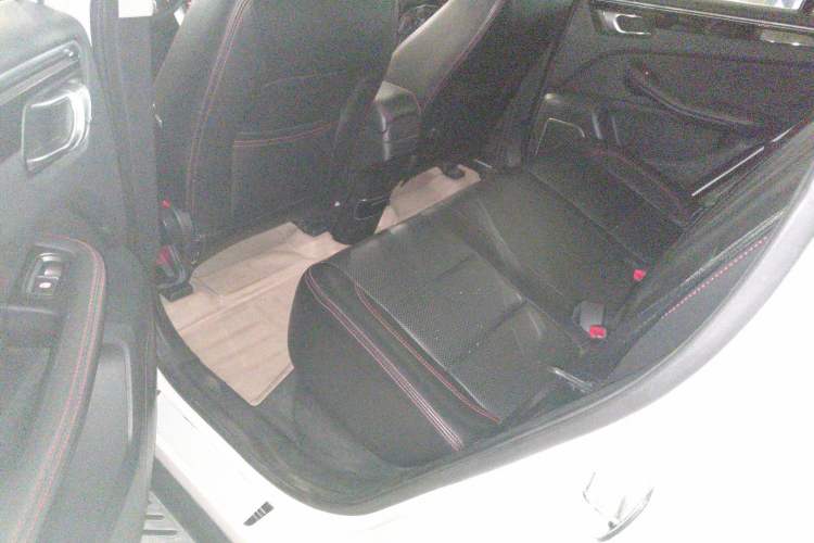 Used Zotye Domy X5 2015 1.5T CVT ZhiXian Trim China V Standard