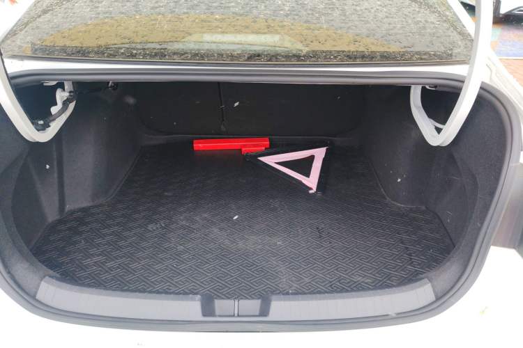 Used Volkswagen Sagitar 2023 300TSI DSG Excellence Edition Trunk