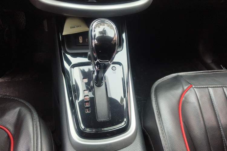 Used Nissan Tiida 2021 1.6L CVT Smart Drive Edition Gear Lever