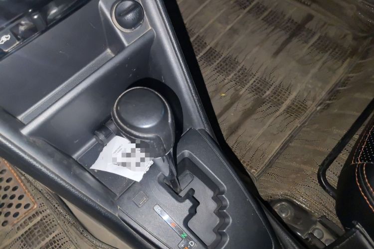 Used Toyota YARiS L Zhi Xuan 2016 Revised 1.5E CVT Charming Edition
