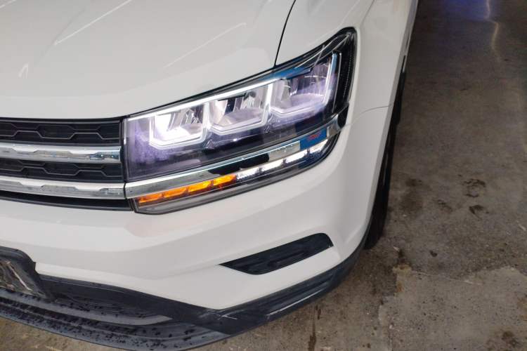 Used Volkswagen Tharu 2021 280TSI Two-Wheel Drive Trend Edition