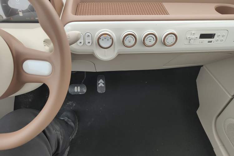 Used Bestune Pony 2026 Model 222km Cute Horse Plus