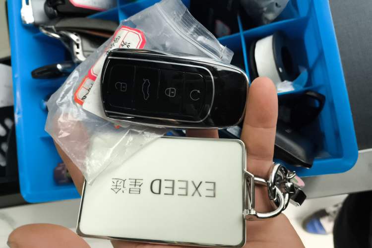 Used EXEED Stellar 2023 400T Two-Wheel Drive Comfort Flyfish Edition