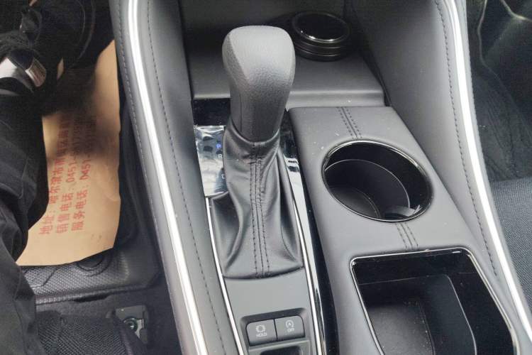 Used Toyota Avalon 2024 2.0L Ambition Edition Gear Lever