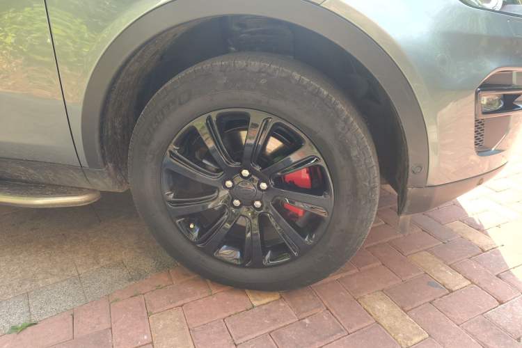 Used Land Rover Discovery Sport 2018 240 PS SE Version
