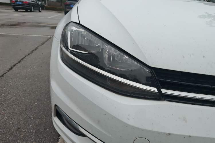 Used Volkswagen Golf 2019 280TSI DSG Comfort Version China VI Standard Right Front Headlight