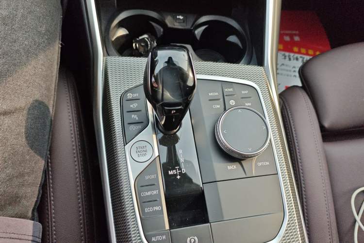 Used BMW 3 Series 2021 Restyled 325i M Sport Night Edition Package Gear Lever