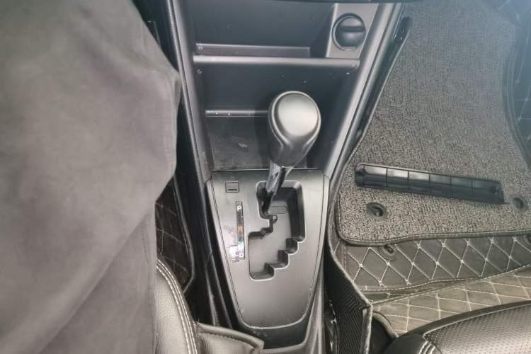 Used Toyota YARiS L Zhi Xuan 2021 X-Trail 1.5L CVT Leading Edition
