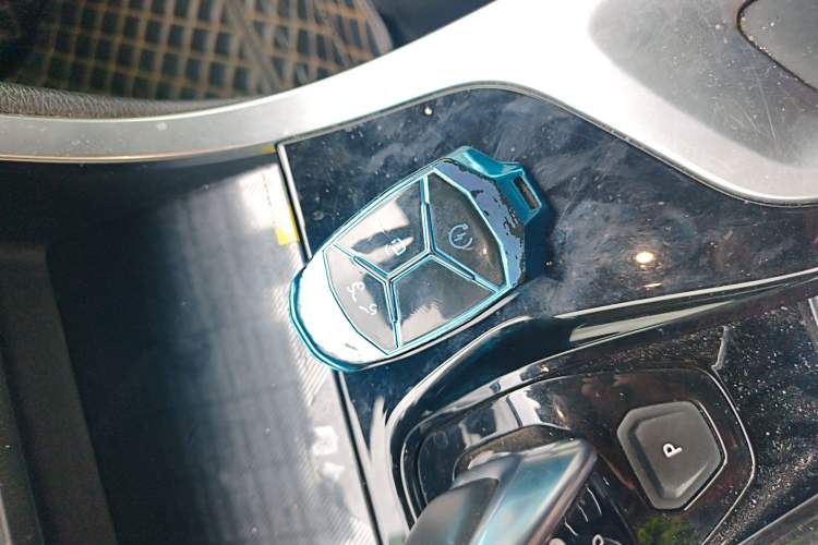 Used Lynk & Co 01 2017 2.0T Two-Wheel Drive Zhaopu Version
