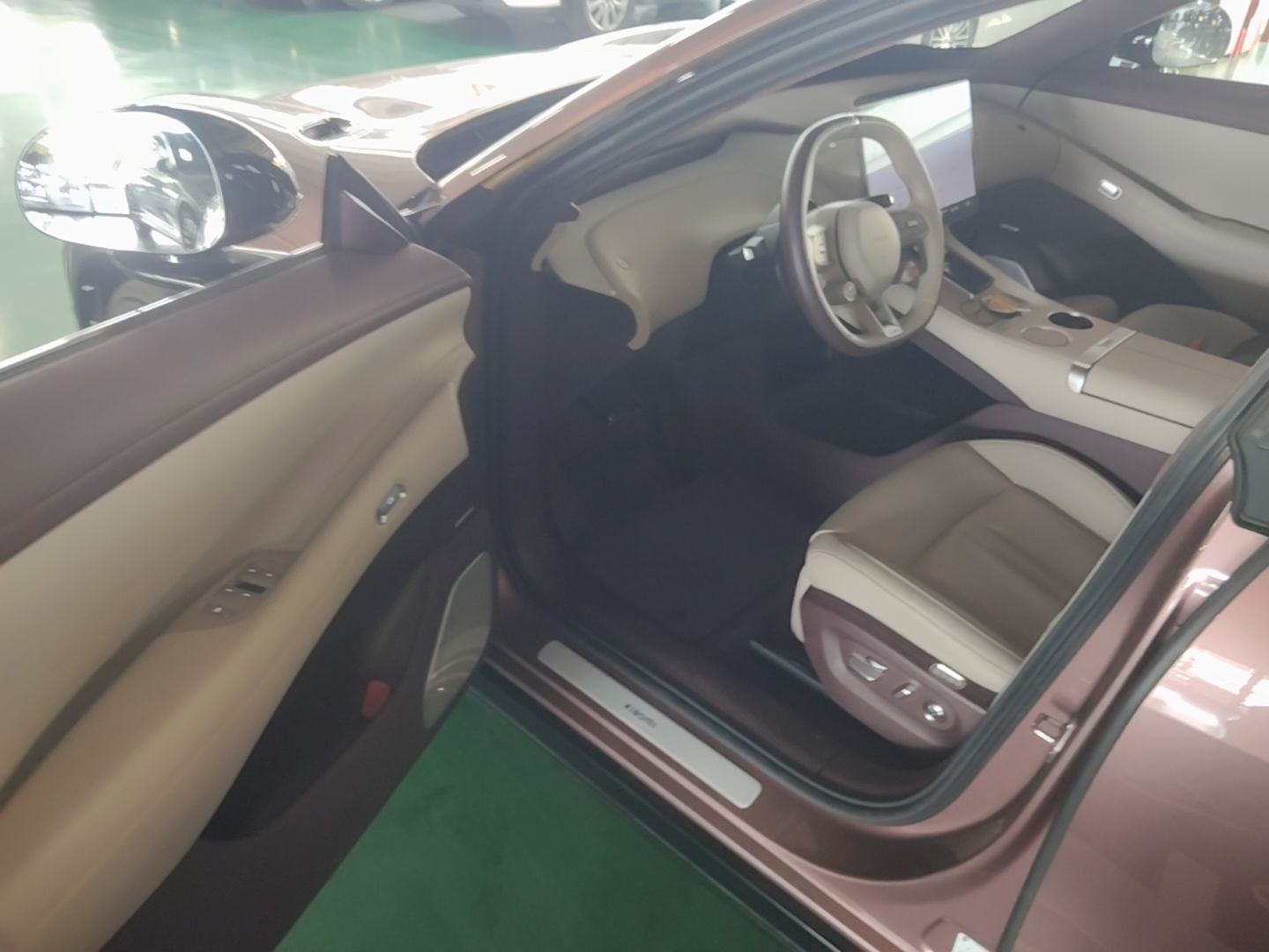 Xiaomi Auto YU7 2025 Ultra-Long Range High-Performance All-Wheel-Drive Max Edition — снимка 18