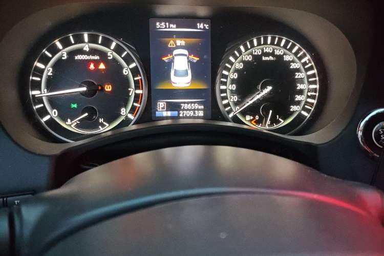 Used Infiniti Q50L 2018 2.0T Enjoyment Edition China V standard
