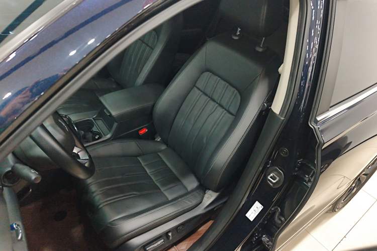 Used Honda Breeze 2025 240TURBO Two-Wheel-Drive Luxury Edition 5 Seats Left Front Seat