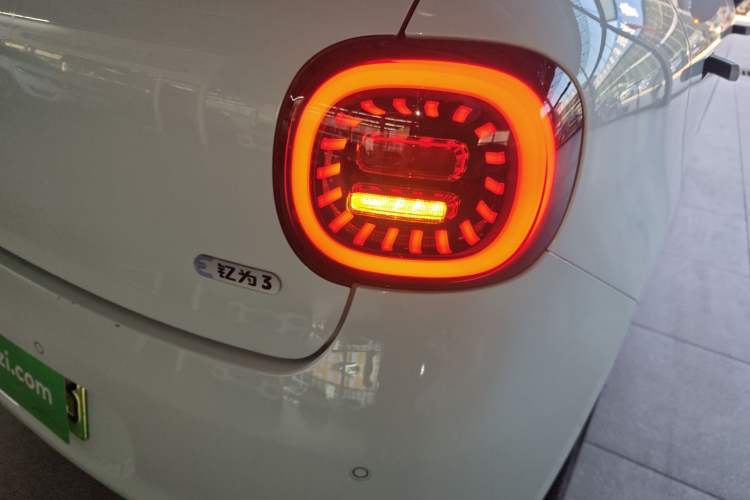 Used JAC Yiwei 3 2023 505 km Championship Edition
