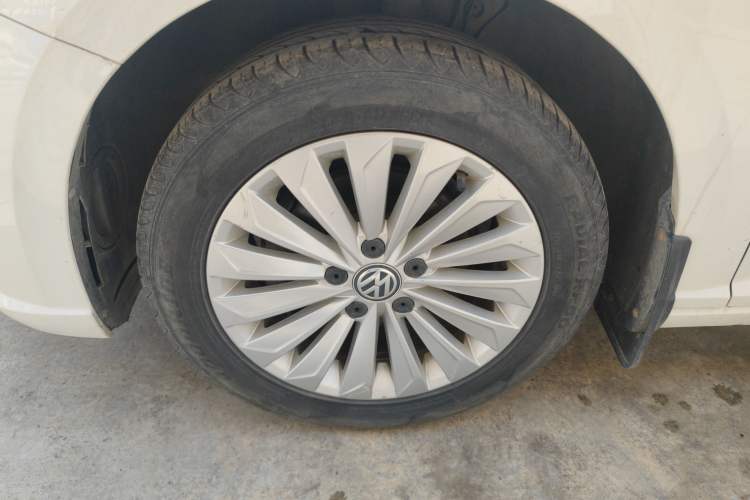 Used Volkswagen Lavida 2019 1.5L Manual Comfort Edition China VI Standard