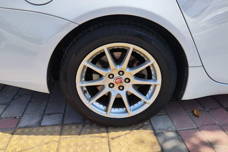 Used Jaguar XJ 2015 XJL 2.0T Elegance Business 80th Anniversary Limited Edition