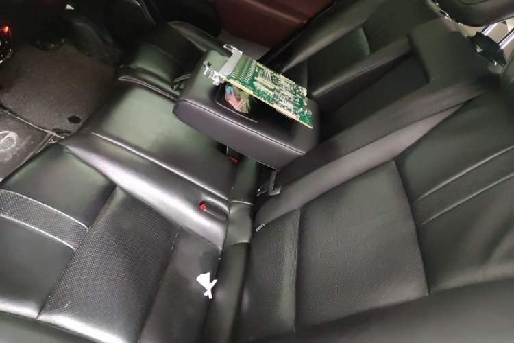 Used GAC Trumpchi GS8 2017 320T Two-Wheel Drive Luxury Smart Connectivity Version (7 Seats)
