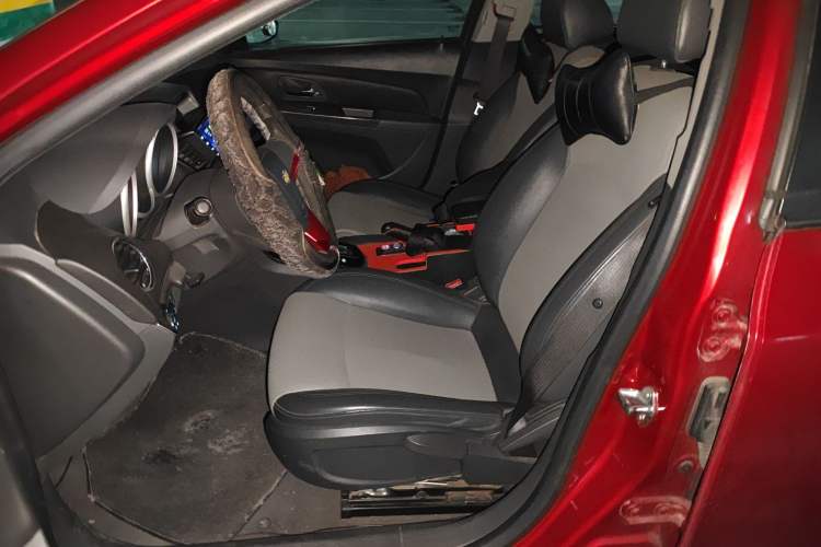 Used Chevrolet Cruze 2013 1.8L SE AT