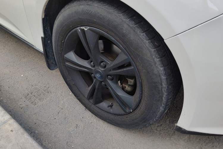 Used Ford Focus 2012 Hatchback 1.6L Automatic Fashion Edition