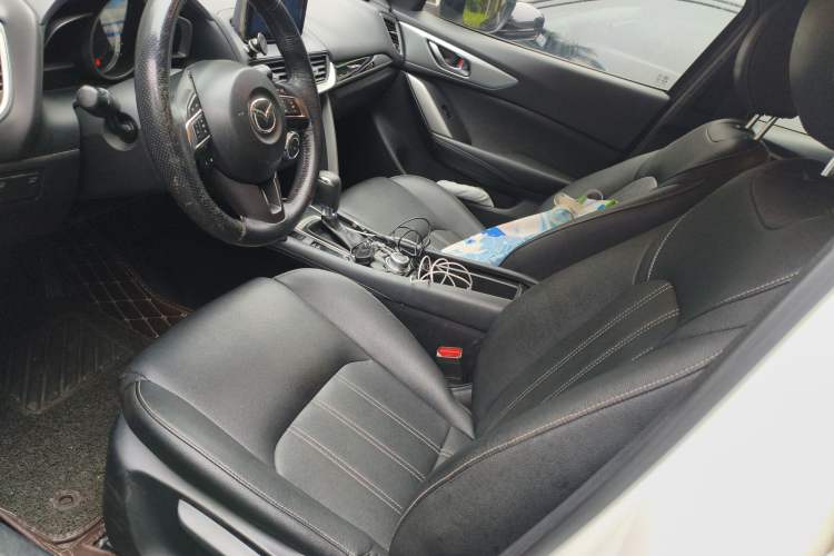 Used Mazda CX-4 2016 2.0L Automatic 2WD Blue Sky Dynamic Edition