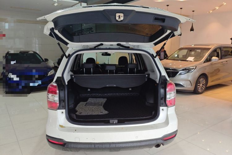 Used Subaru Forester 2014 2.0i Automatic Luxury Edition