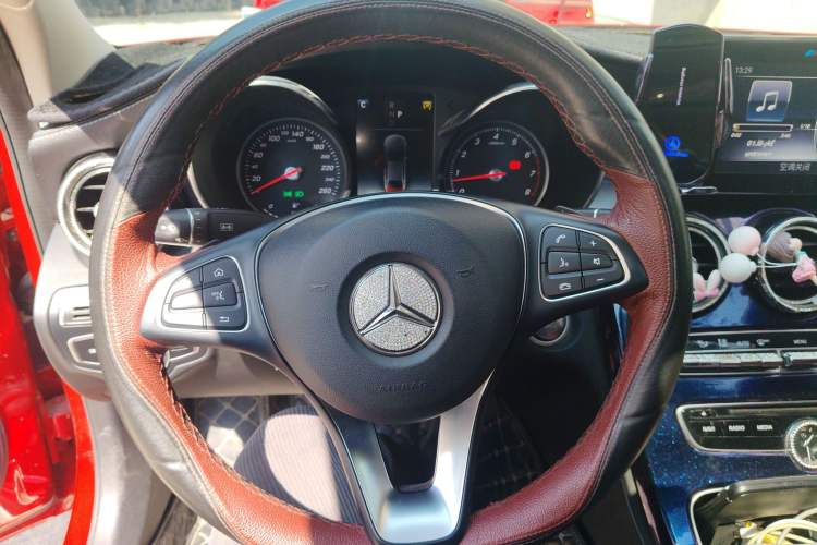 Used Mercedes-Benz C-Class 2018 C 200 L Sport Edition Achievement Special Edition Steering Wheel