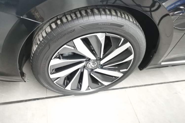 Used Volkswagen Passat 2023 Revised 330TSI Elite Edition
