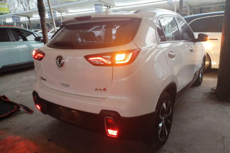 Used Dongfeng Aeolus AX4 2017 1.6L DCT Trendy Style
