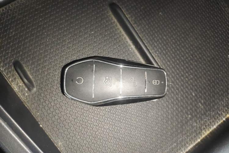 Used BYD Qin L 2024 DM-i 80KM Leading Model
