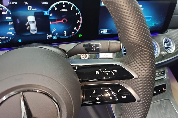 Used Mercedes-Benz E-Class 2022 Second Facelift E 300 L Sport Luxury Edition
