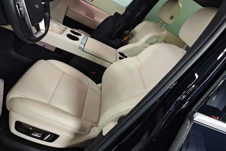 Used Li Auto L8 2023 Pro Model
