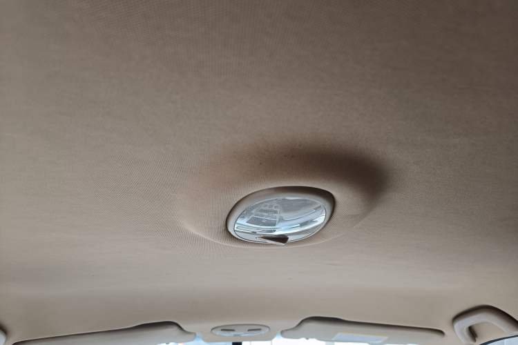 Used Buick Excelle 2013 1.5L Automatic Classic Model Headliner