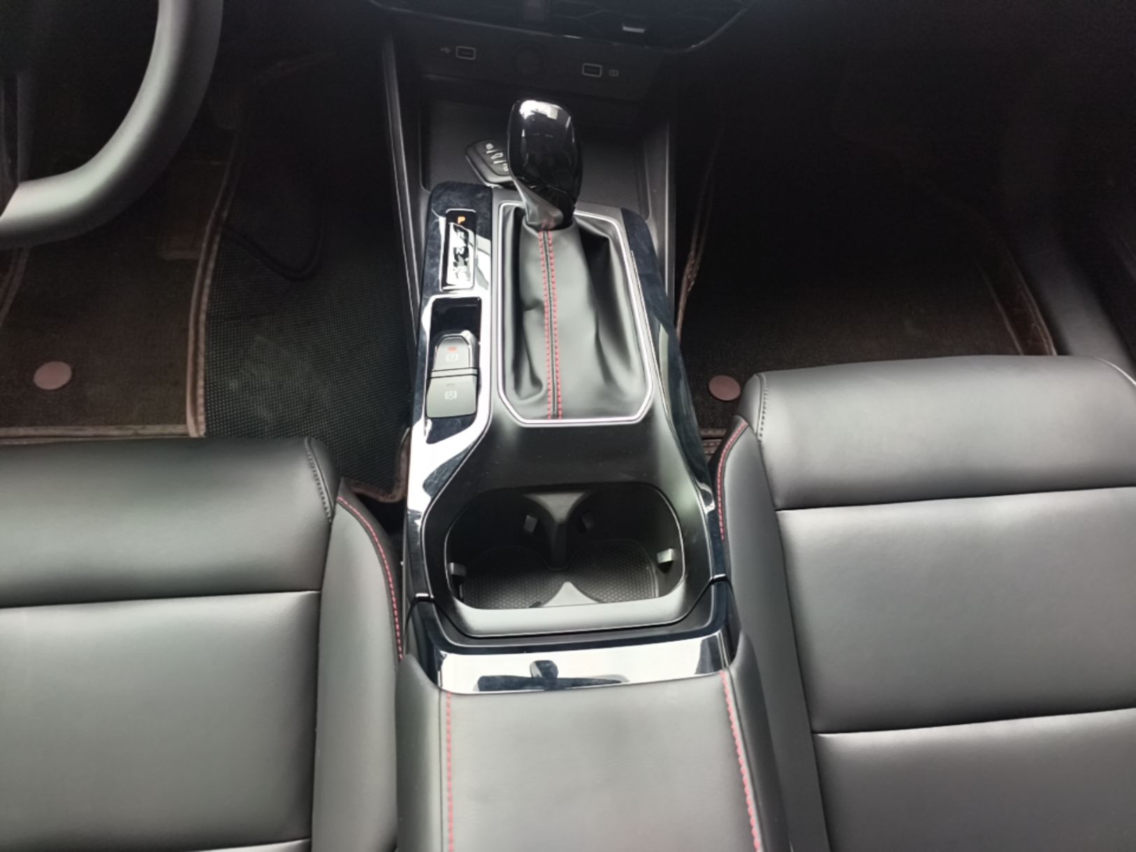 MG 5 2023 180 DVVT CVT Luxury Edition — снимка 16
