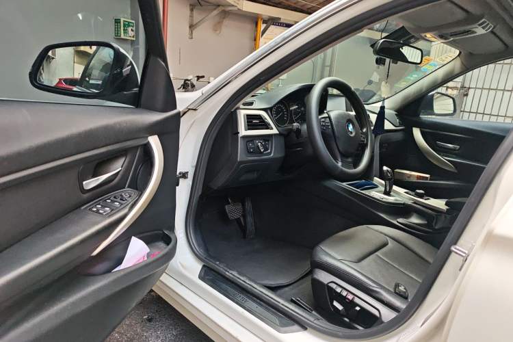 Used BMW 3 Series 2015 320Li Luxury Edition Fashion Model