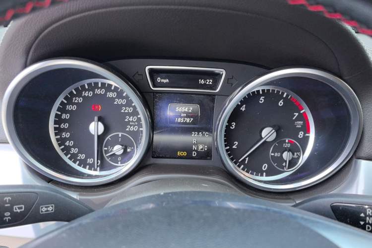 Used Mercedes-Benz GL-Class 2014 GL 400 4MATIC Dynamic Model Instrument Cluster