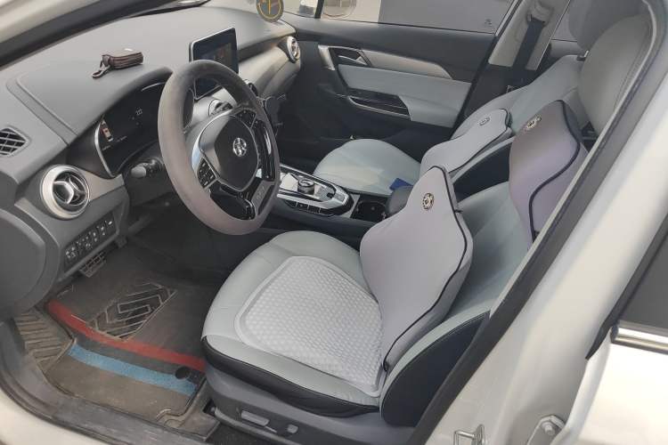 Used BAIC Beijing EU5 2018 R550 Smart Trend Edition Left Front Seat