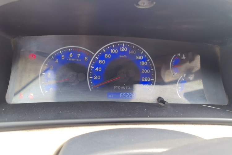 Used BYD F3 2012 Energy-Saving Edition 1.5L Manual Standard Model